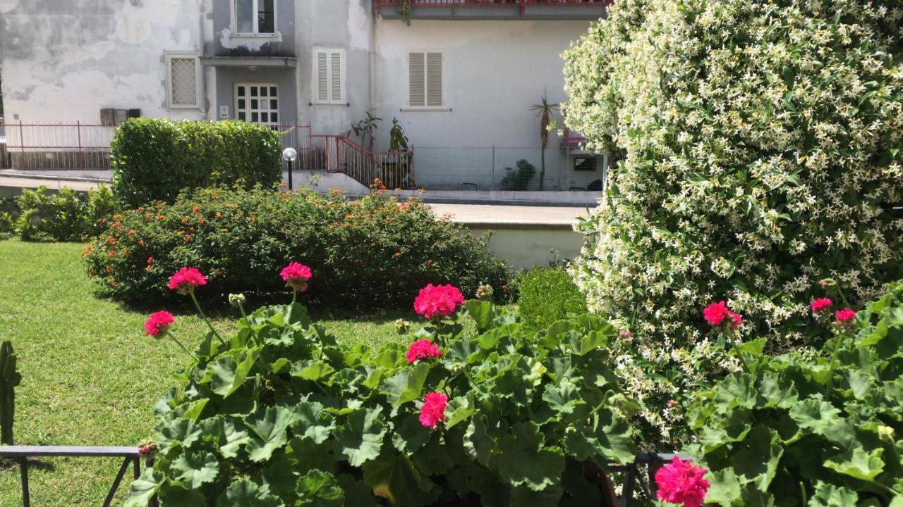 Apartamento Impero 6 Scauri  Exterior foto